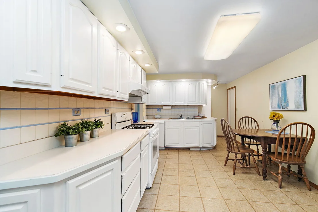 Photo of 616 Grace Lane