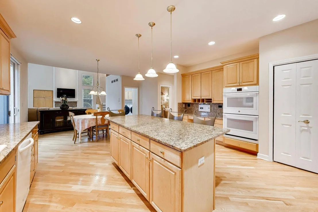 Photo of 411 Periwinkle Way