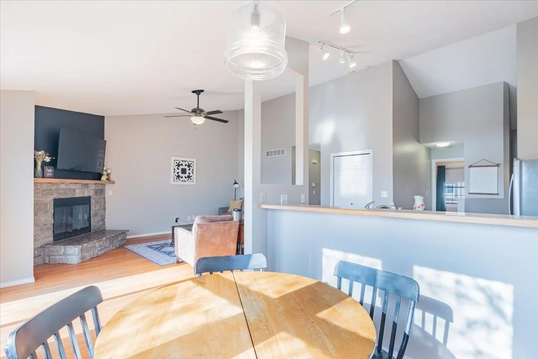 Photo of 32 Parkshores Drive