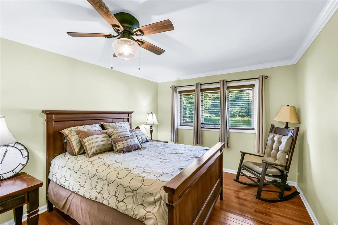 Photo of 4111 Farhills Drive