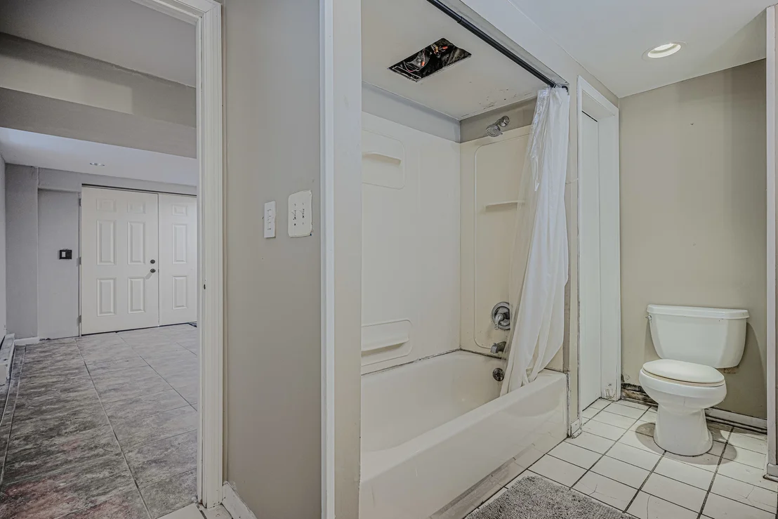 Photo of 35049 N Edgewater Lane