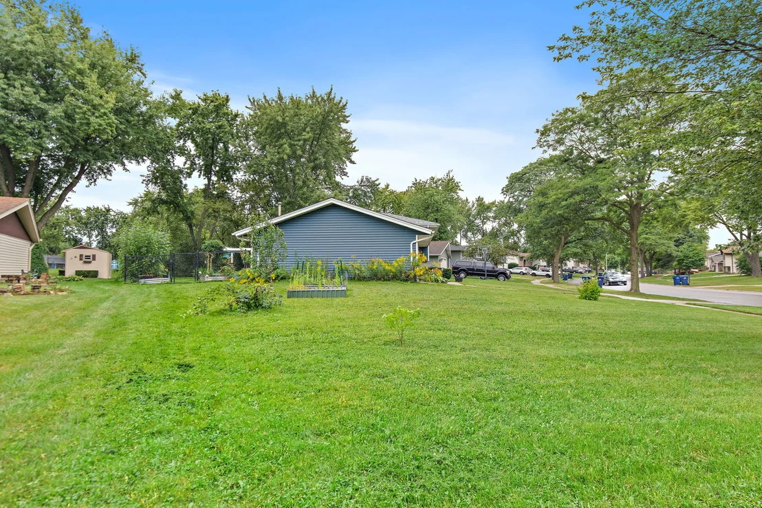 Photo of 321 Desmond Drive