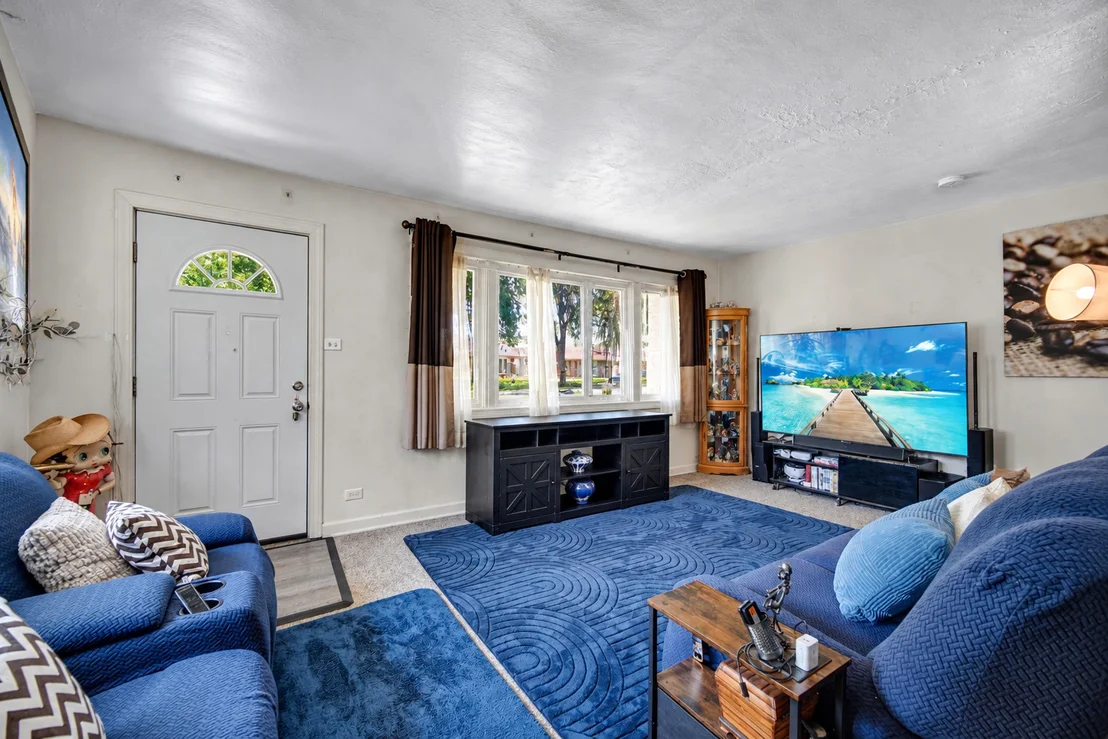 Photo of 17233 Walter Street