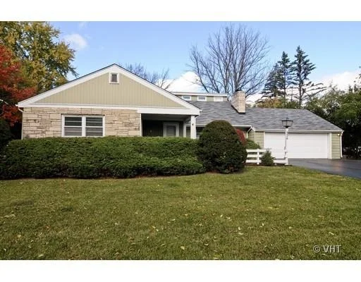 Photo of 836 Everett Road
