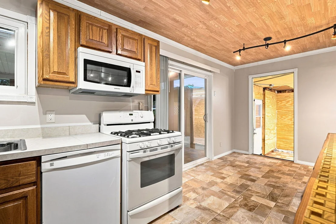 Photo of 415 Maple Drive