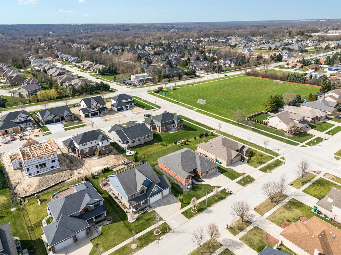 Photo of 1385 Overton Drive