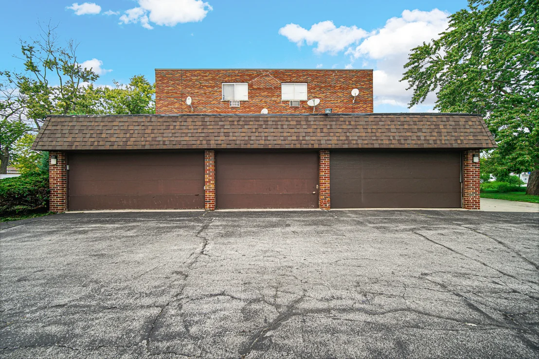 Photo of Unit 7 at 903 Elder Road