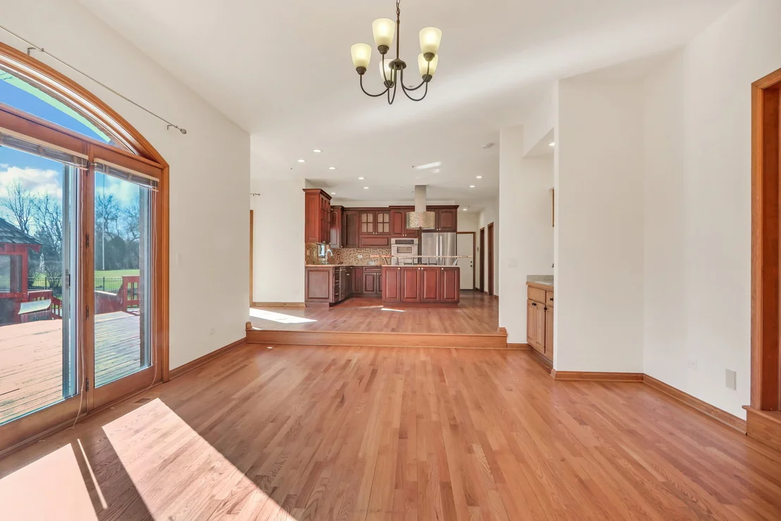 Photo of 6881 September Boulevard