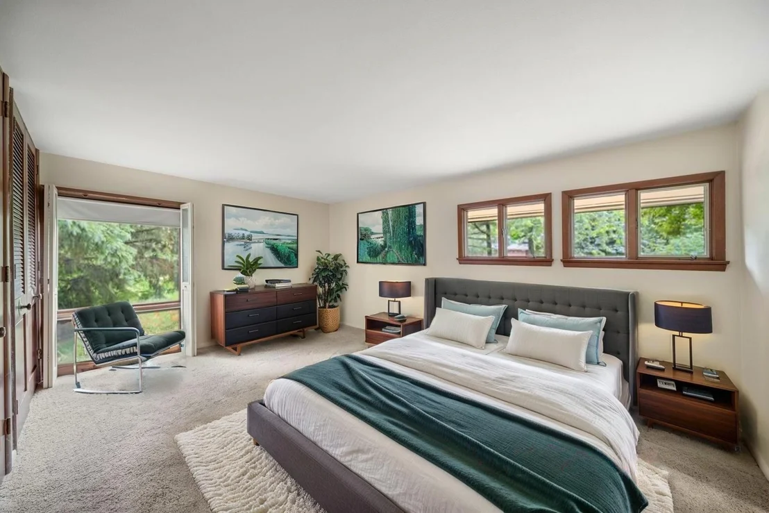 Photo of 2272 N Circle Drive