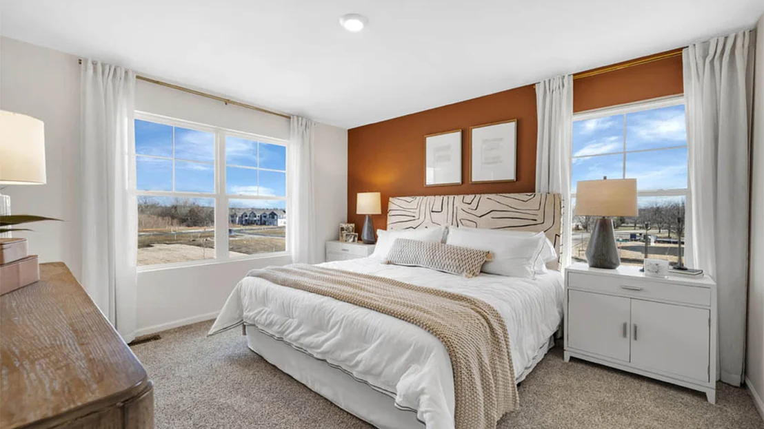 Photo of 401 Lakeshore Court