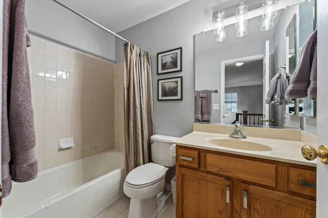 Photo of 1292 Horseshoe Lane