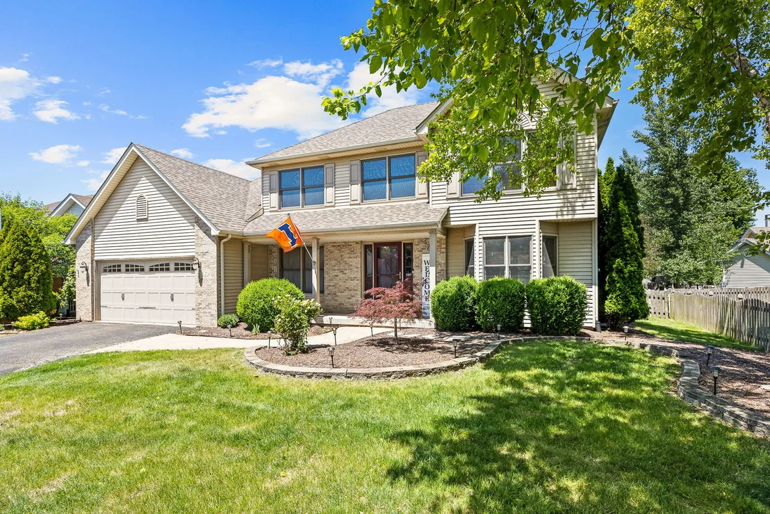 Photo of 452 Windsor Drive