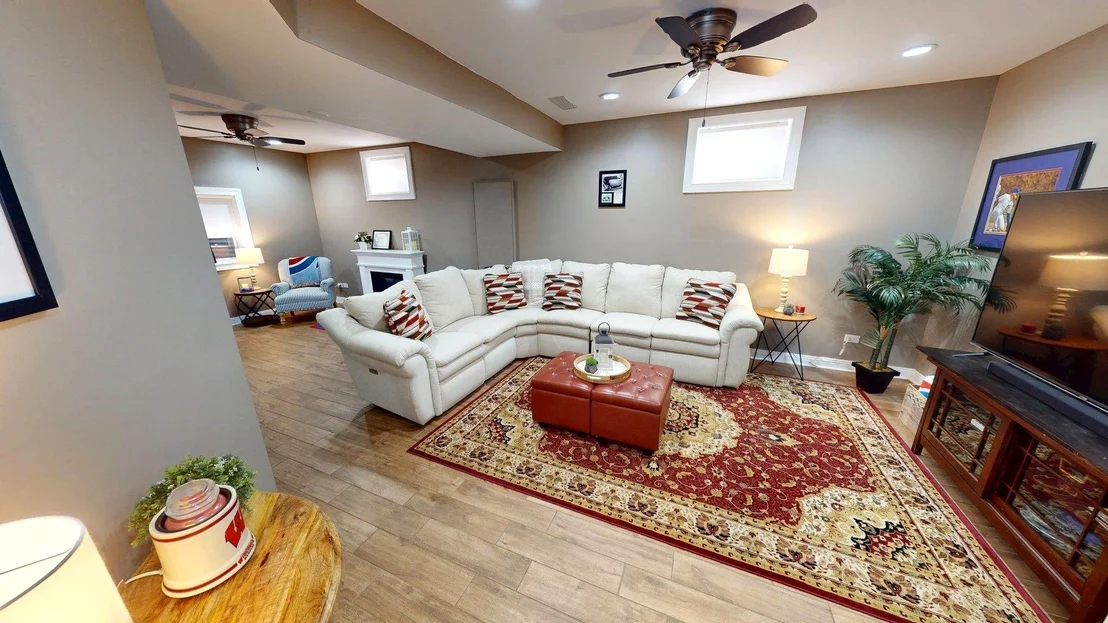 Photo of 1107 VINEYARD Drive
