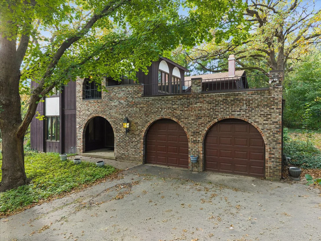 Photo of 13N200 Wedgewood Drive