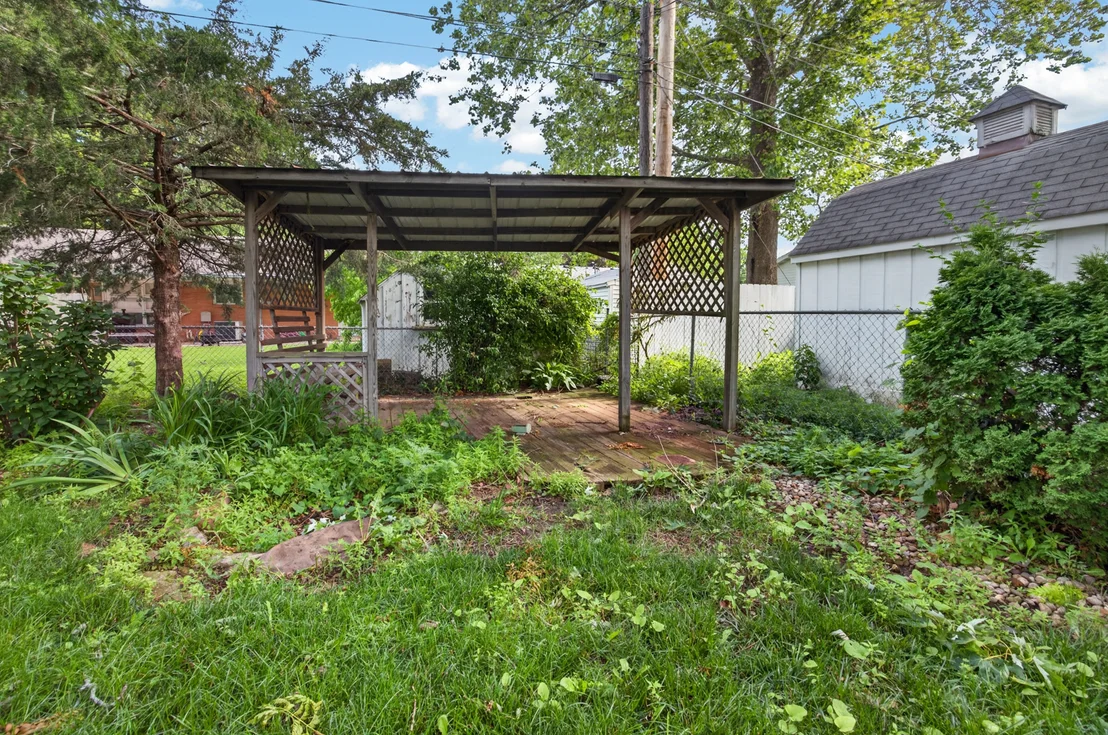 Photo of 302 Belview Avenue