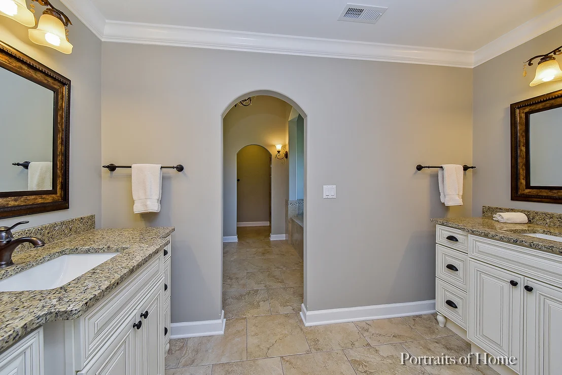Photo of 1368 Independence Avenue