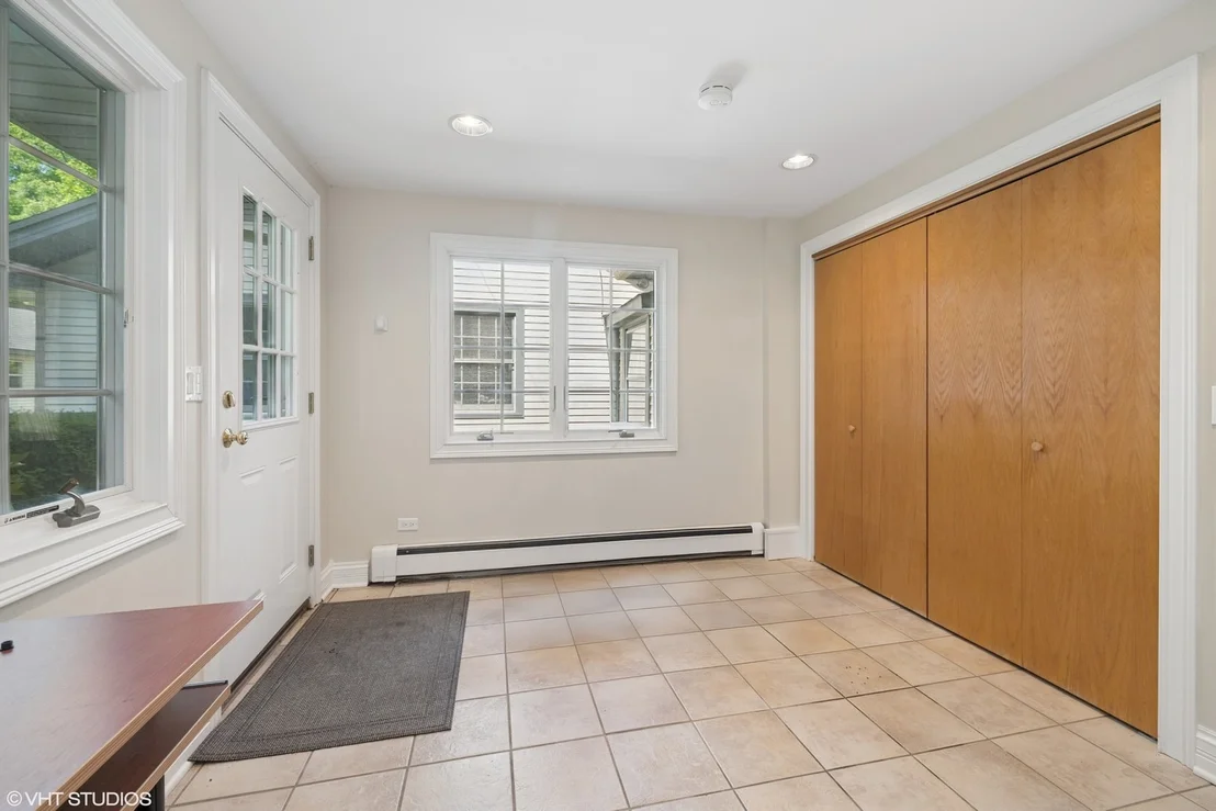Photo of 153 Algonquin Road