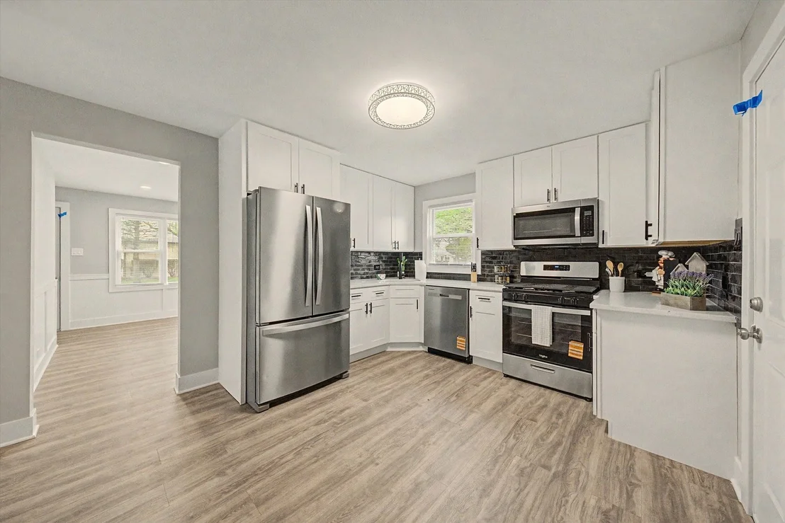 Photo of 14701 Beachview Terrace