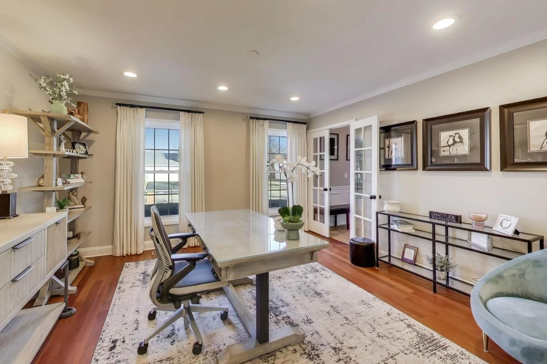 Photo of 829 Heatherstone Drive
