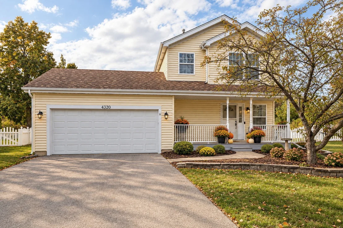 Photo of 4320 Bronk Corner