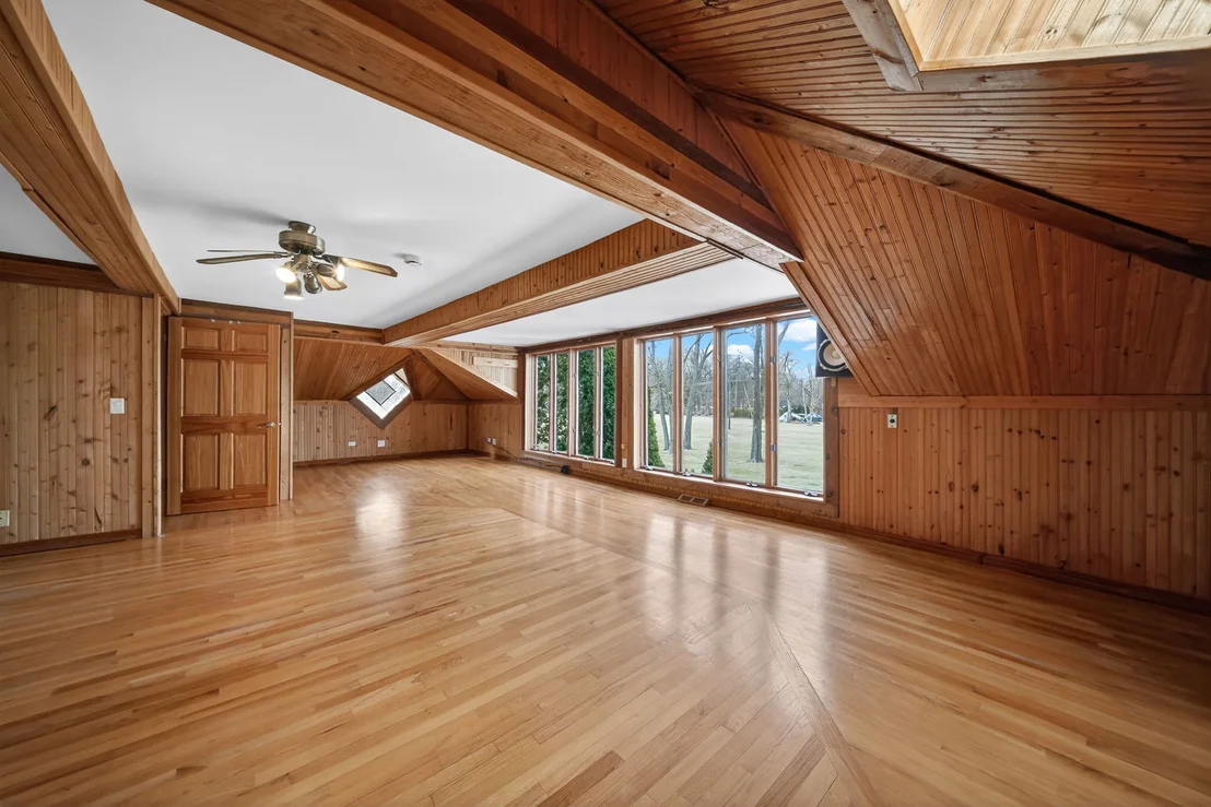 Photo of 6N263 River Drive
