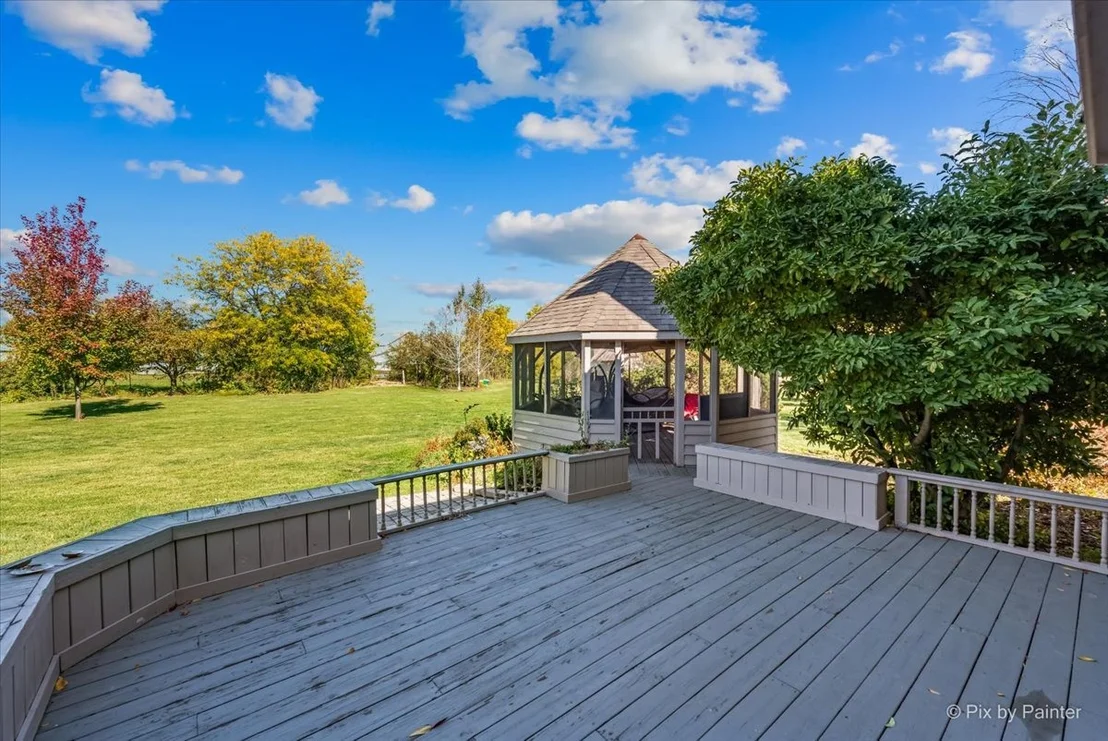 Photo of 7 Crestview Drive