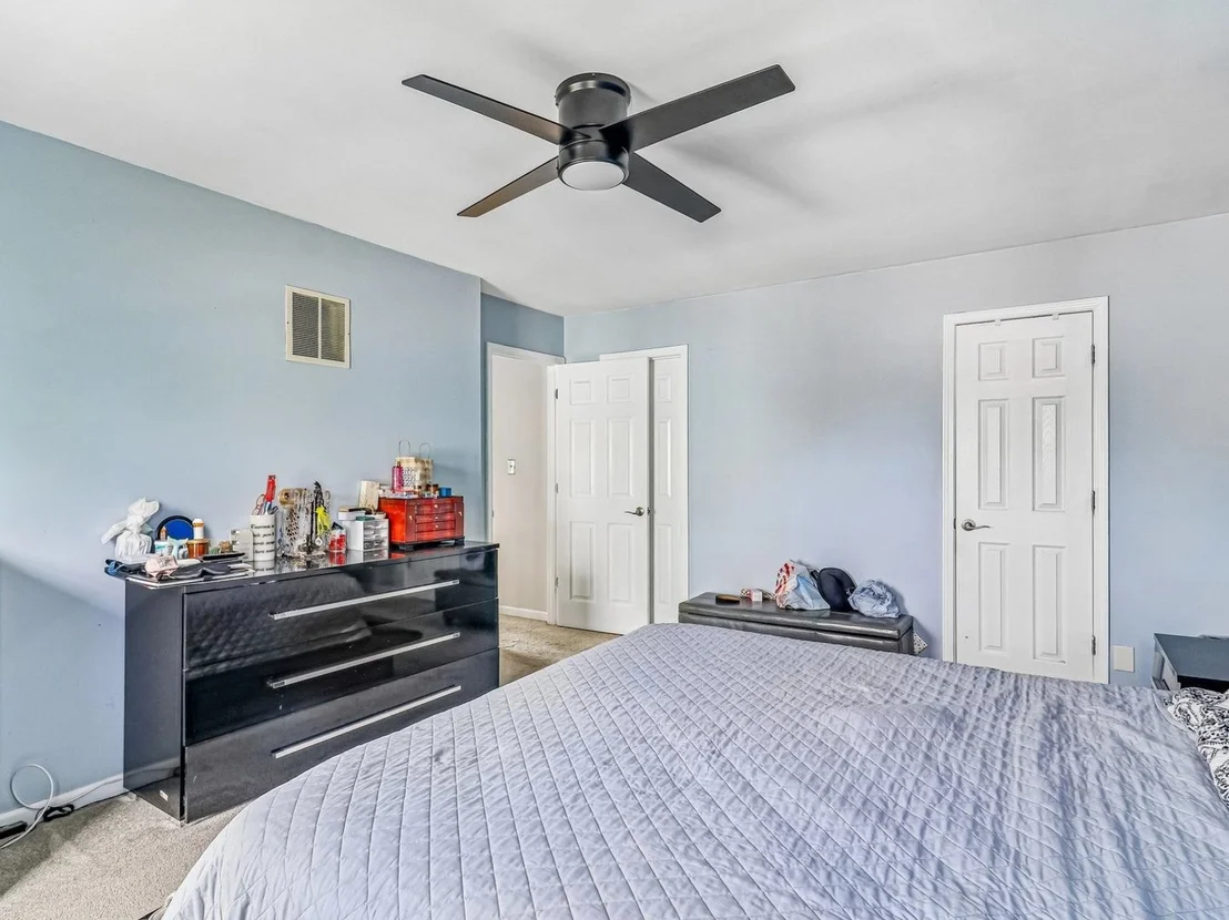 Photo of 281 Whitewood Drive