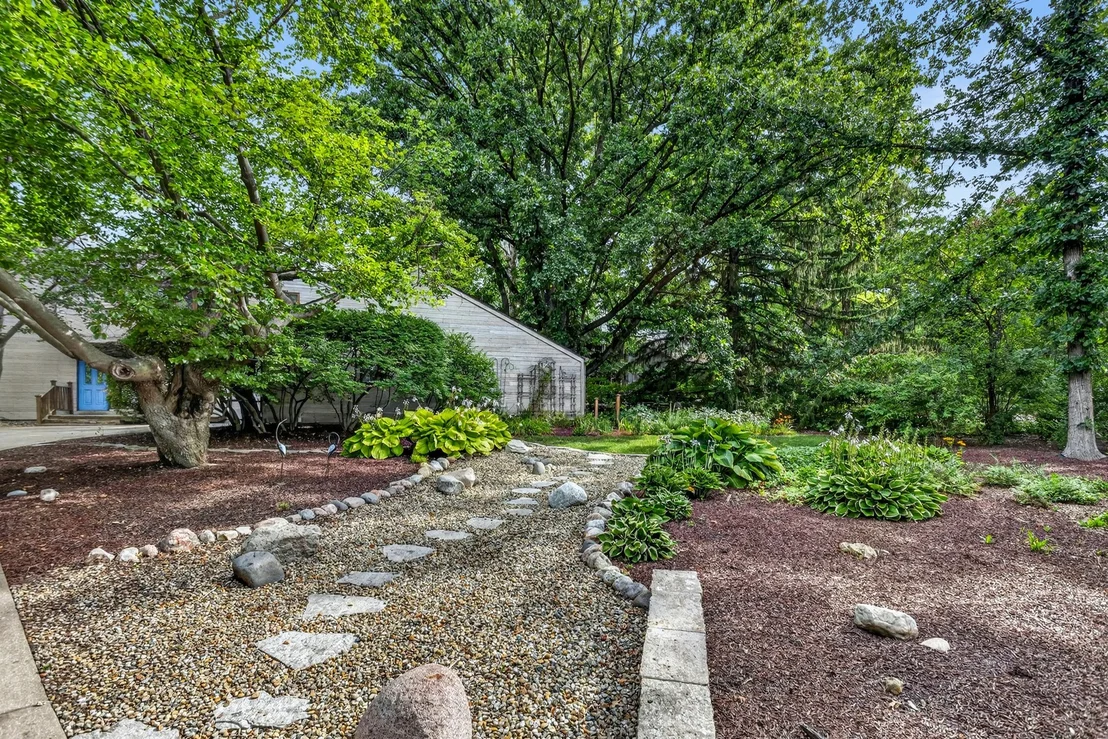 Photo of 820 Dodds Drive