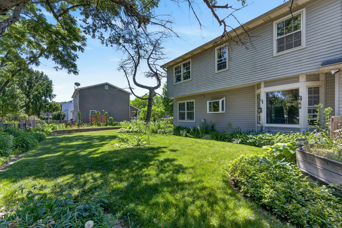 Photo of 241 Wakefield Lane