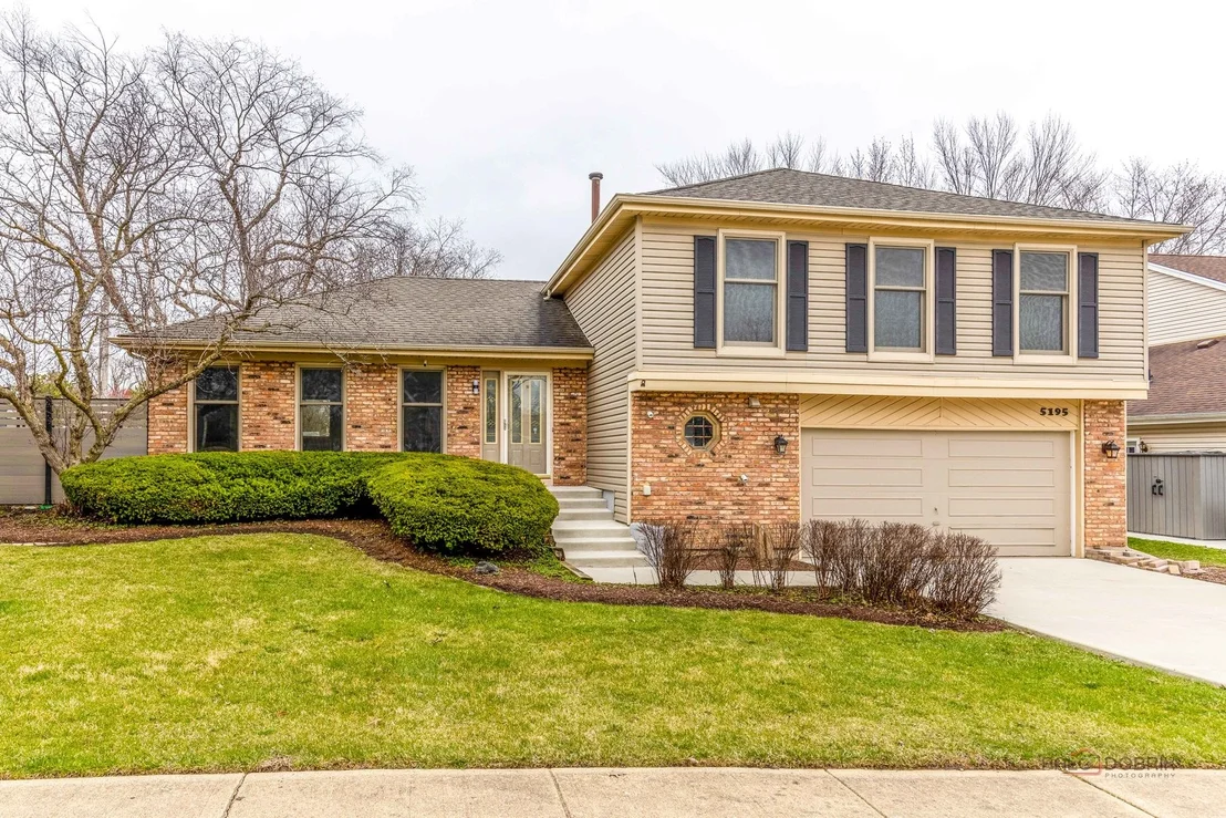Photo of 5195 Castaway Lane