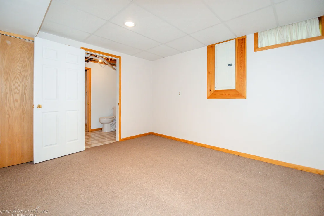 Photo of 804 N 2199TH Road