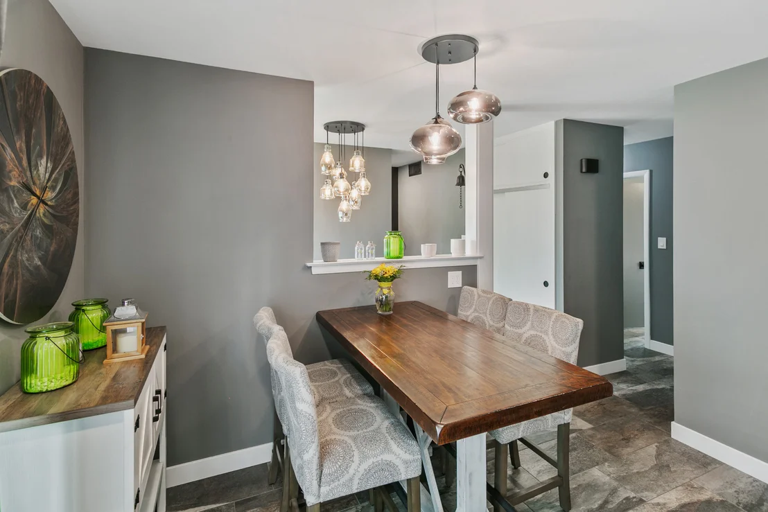 Photo of 383 PARK Avenue