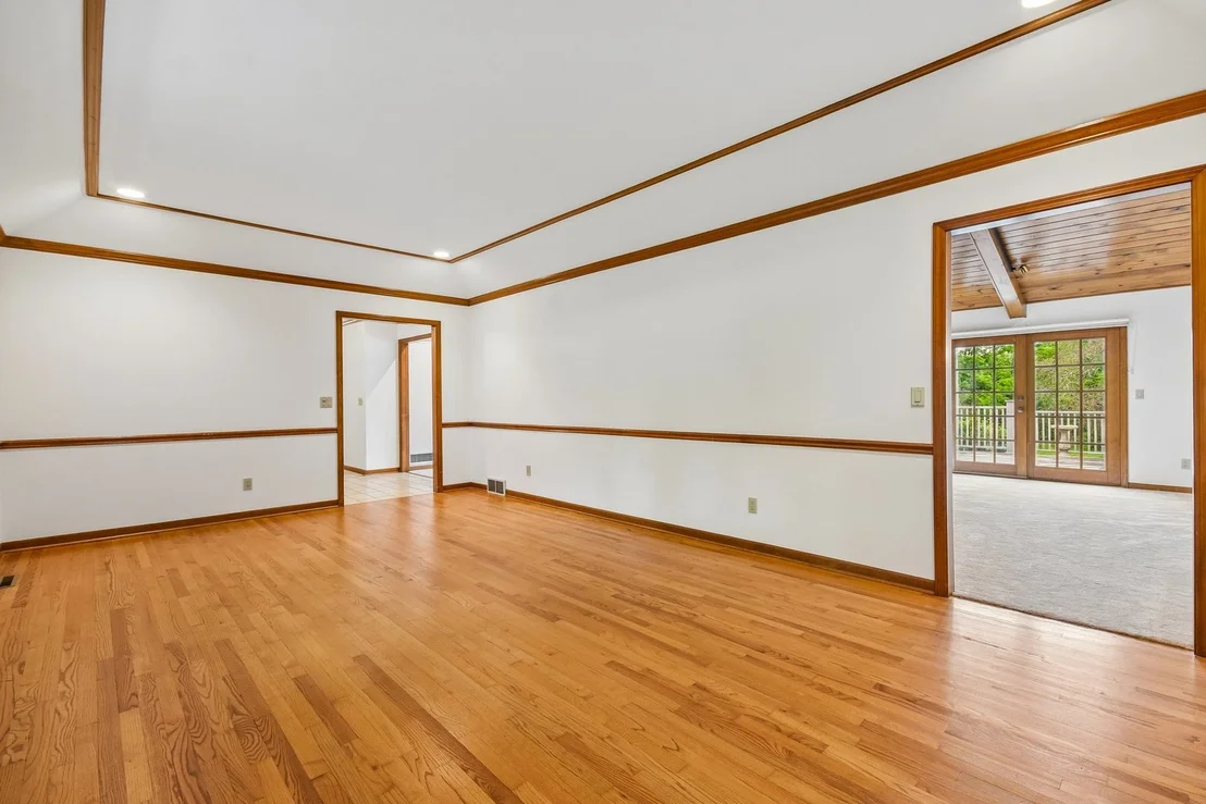 Photo of 6S155 W Ridge Drive