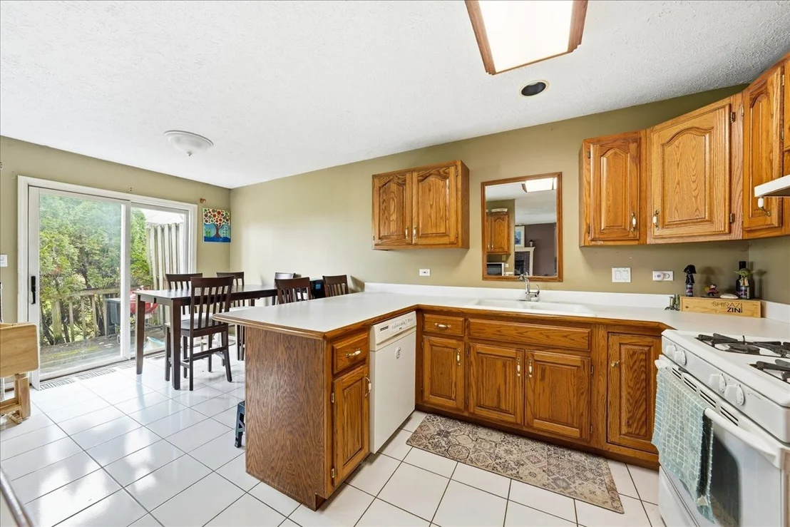 Photo of 2201 Daffodil Drive