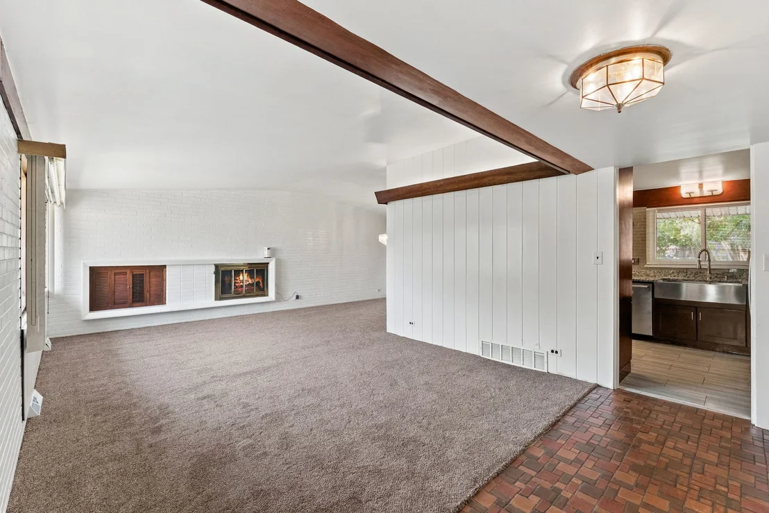 Photo of 624 Brookwood Drive