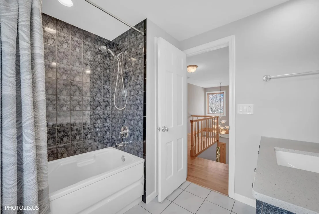 Photo of 3235 Robincrest Drive