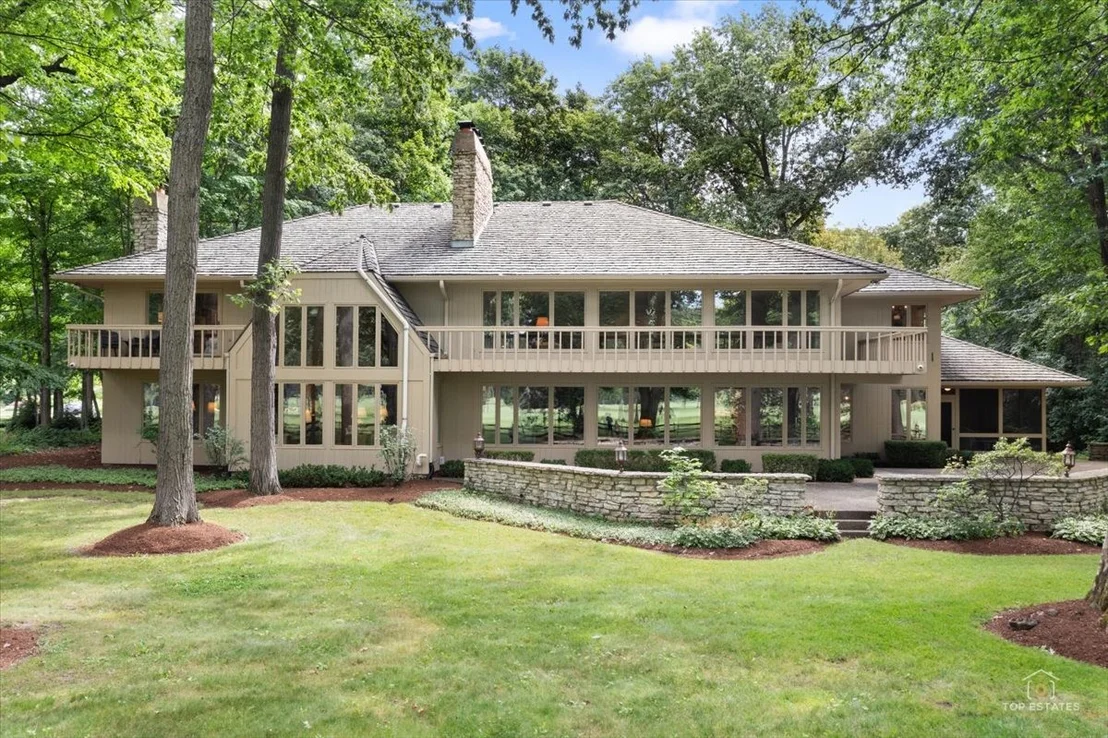 Photo of 1725 Persimmon Drive