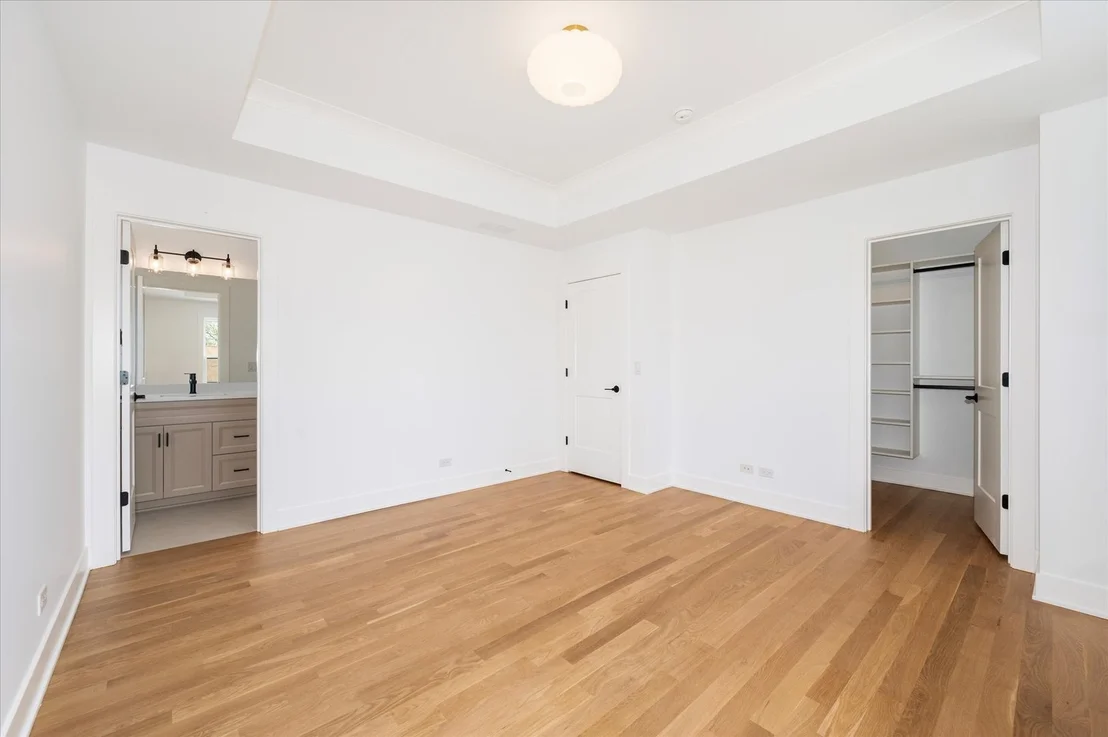 Photo of 964 S Hillside Avenue