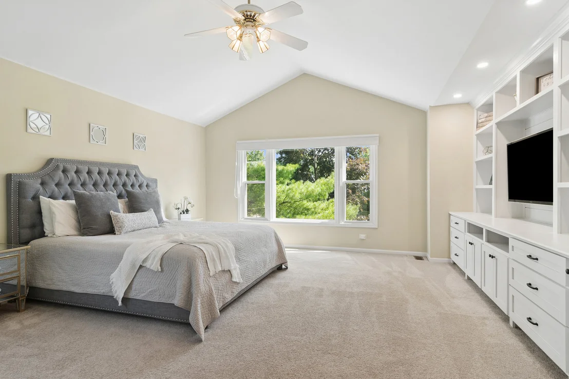 Photo of 634 Raintree Road
