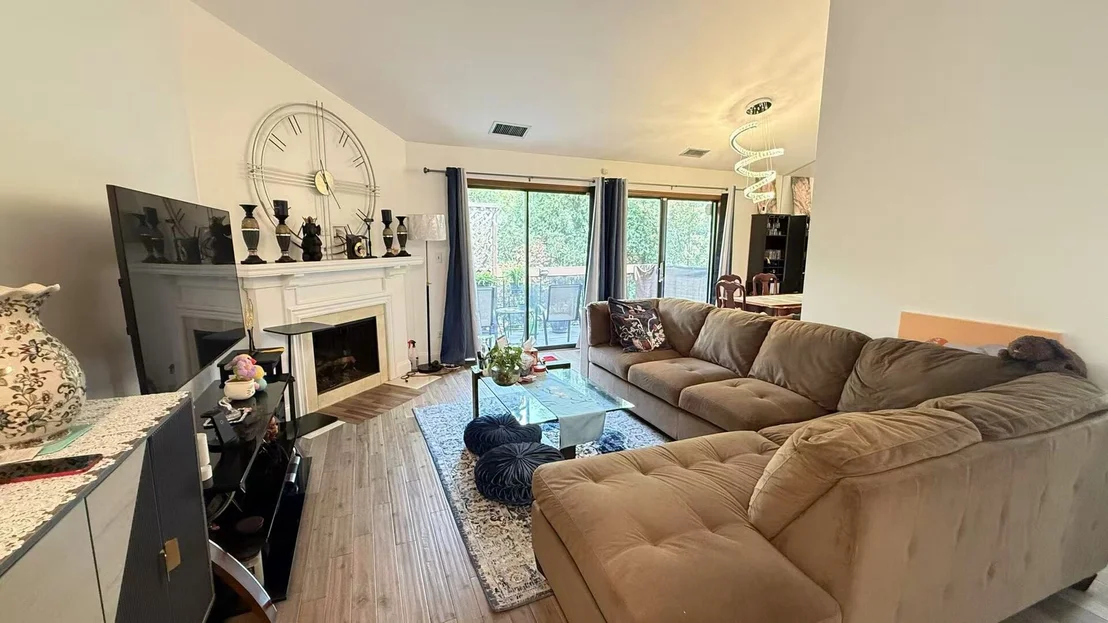 Photo of Unit D at 200 Brookside Lane