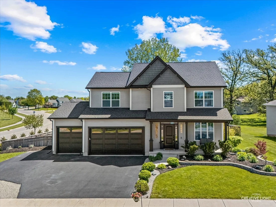 Photo of 1000 Persimmon Drive