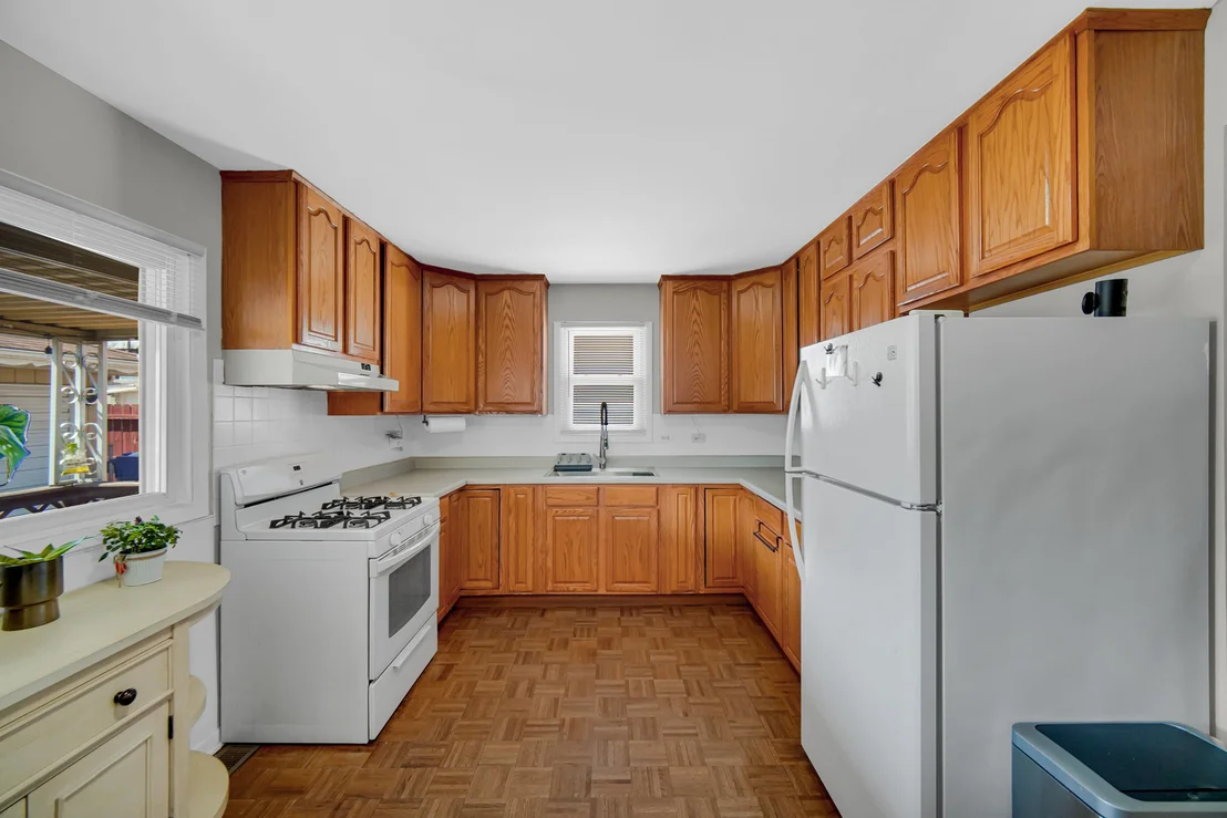 Photo of 7305 W 75th Street
