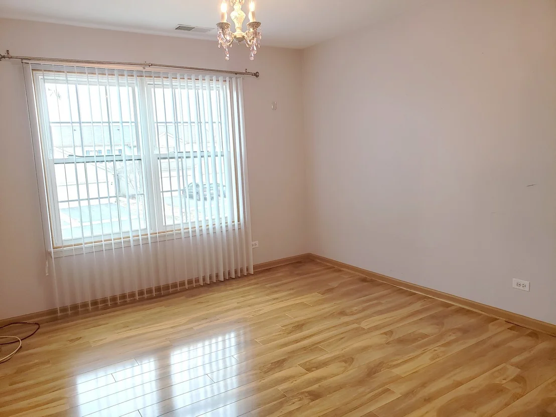 Photo of 641 W JONATHAN Drive