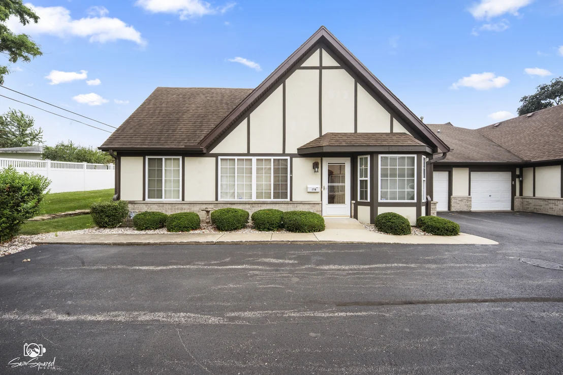 Photo of Unit 0 at 1716 Willow Circle Drive