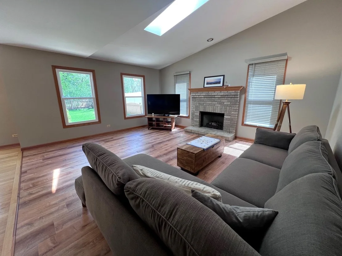 Photo of 340 Greenview Drive