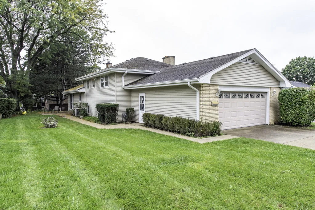 Photo of 719 Hillside Avenue