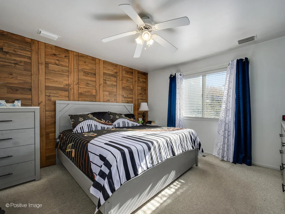 Photo of 5943 Woodgate Drive