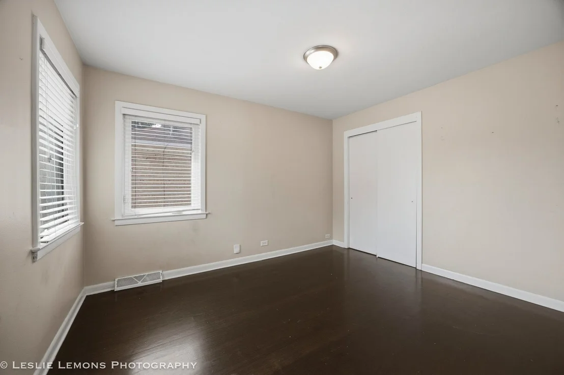 Photo of 3433 wesley Avenue