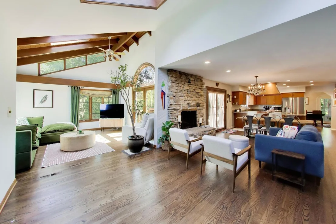 Photo of 1109 Shermer Road