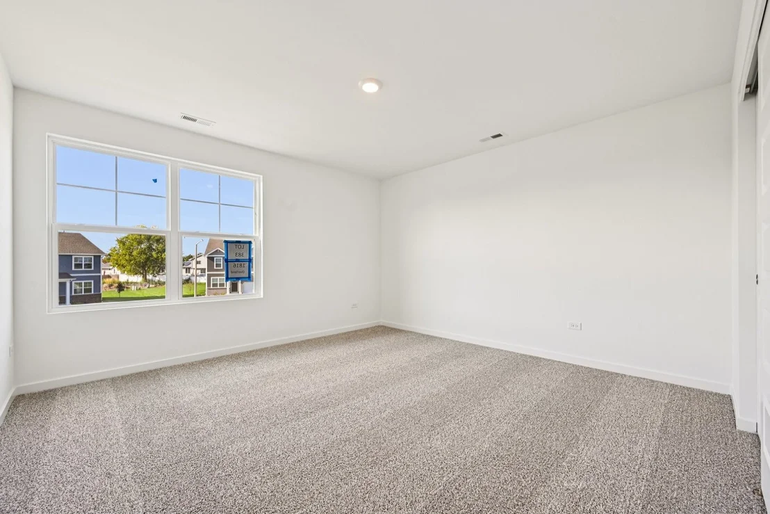 Photo of 989 Emerald Drive